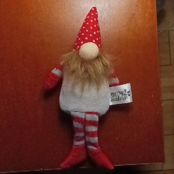 CHRISTMAS GNOME BEAN BAG - Picture 2 of 3